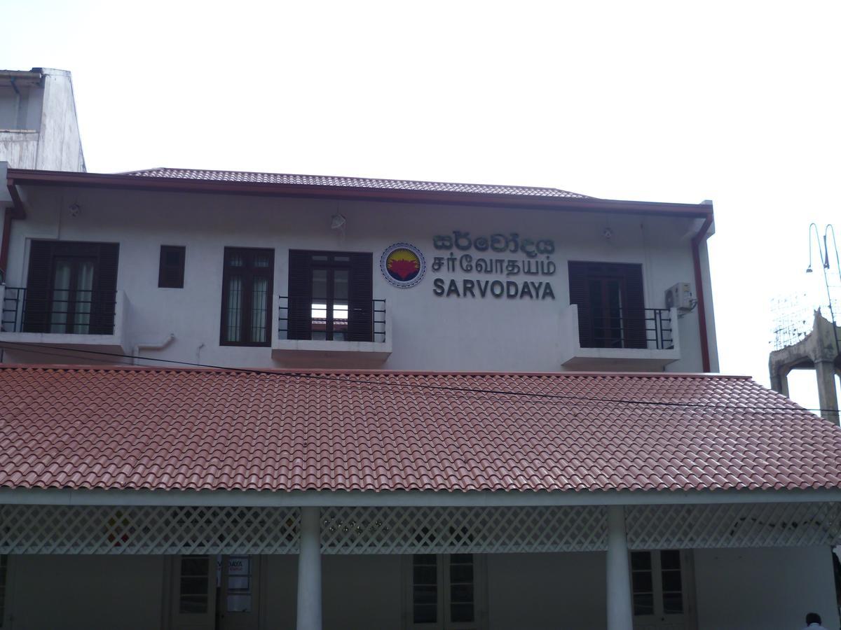 Sarvodaya Samma Vaasa Residence Kandy Exterior foto